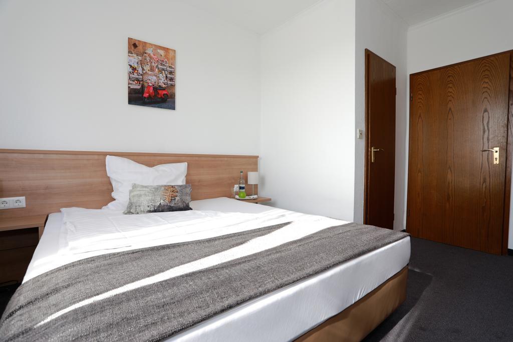 Hotel Zwei&Vierzig 발렌다 외부 사진